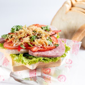 Sandwich - Công Ty TNHH Ngọc Nga